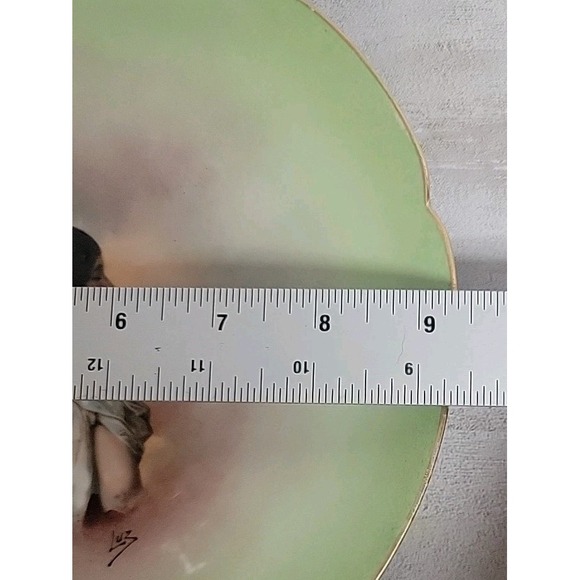Antique Limoges Portrait Plate Artist Signed LUZ France Green Scalloped Gold - Picture 6 of 6